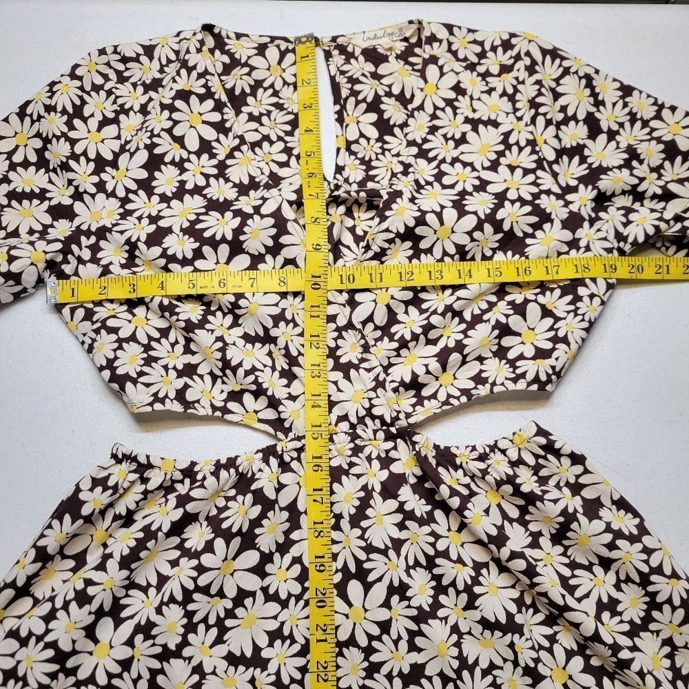 Indulge Cotton Daisy Print Mini Dress in Brown and White Cut Out Sides and Back - Picture 10 of 11